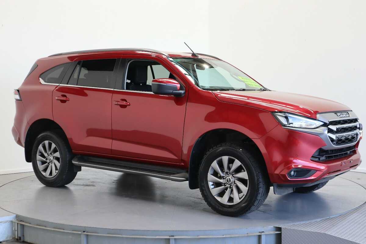 2021 Isuzu MU-X LS-U 4x4 SEQ SPORTS MODEWAGON UJOR105