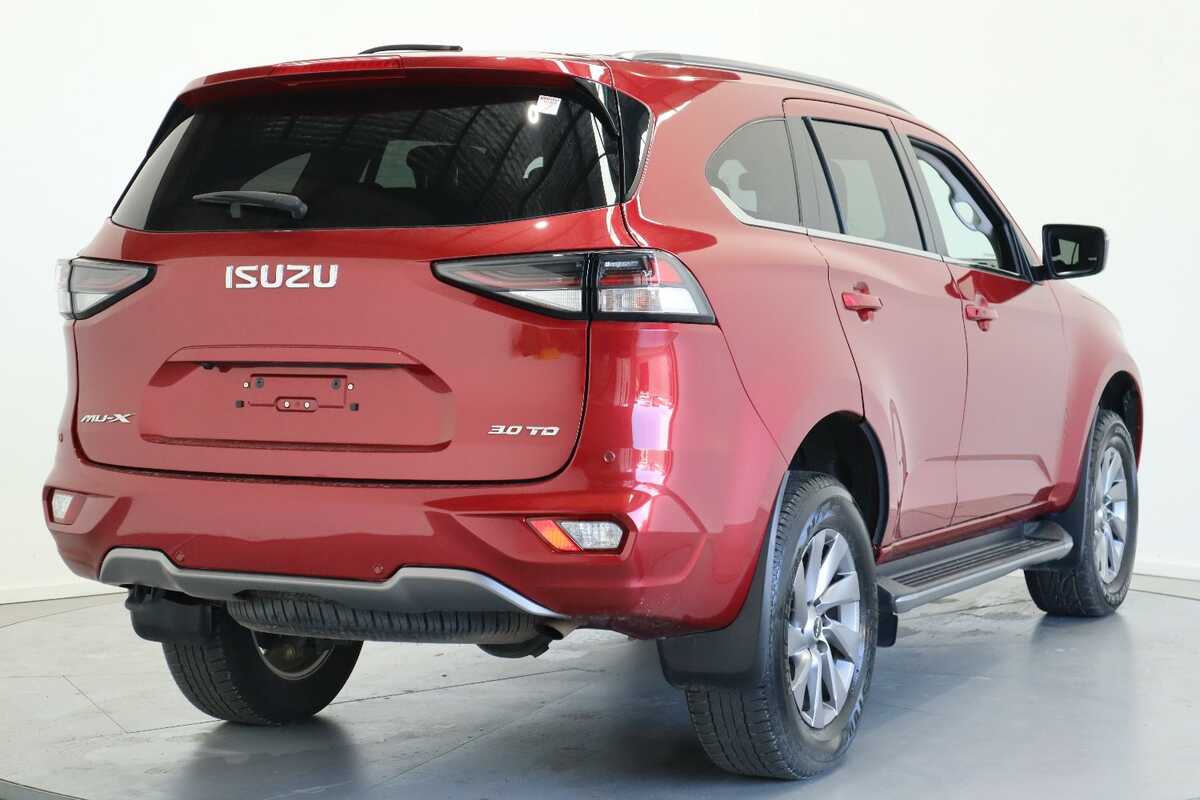 2021 Isuzu MU-X LS-U 4x4 SEQ SPORTS MODEWAGON UJOR105