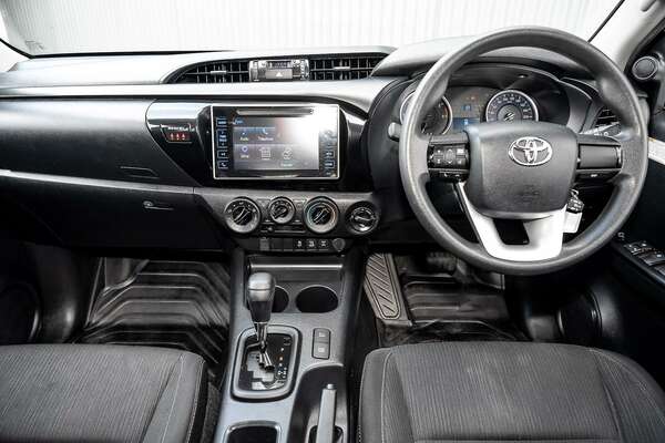 2019 Toyota Hilux SR GUN126R