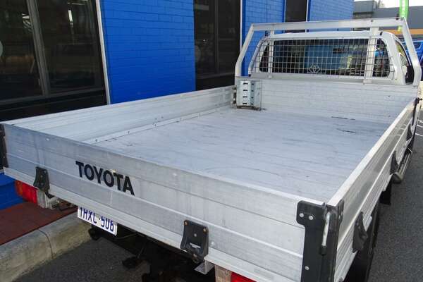 2015 Toyota Hilux SR GUN126R