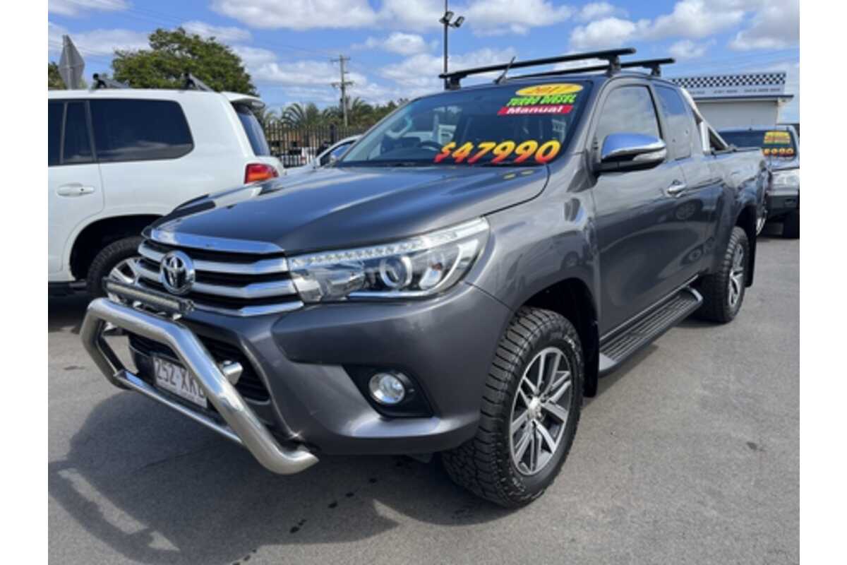 2017 Toyota Hilux SR5 GUN126R