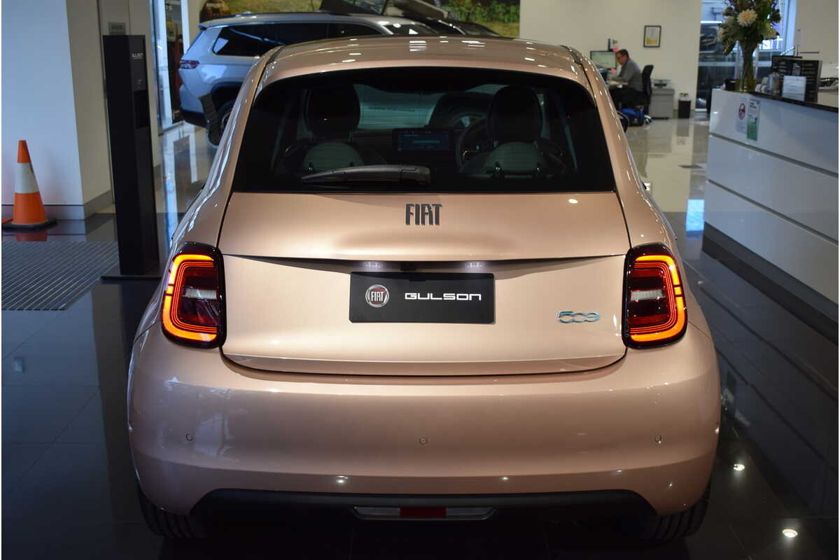 2023 Fiat 500E La Prima Series 2 MY23