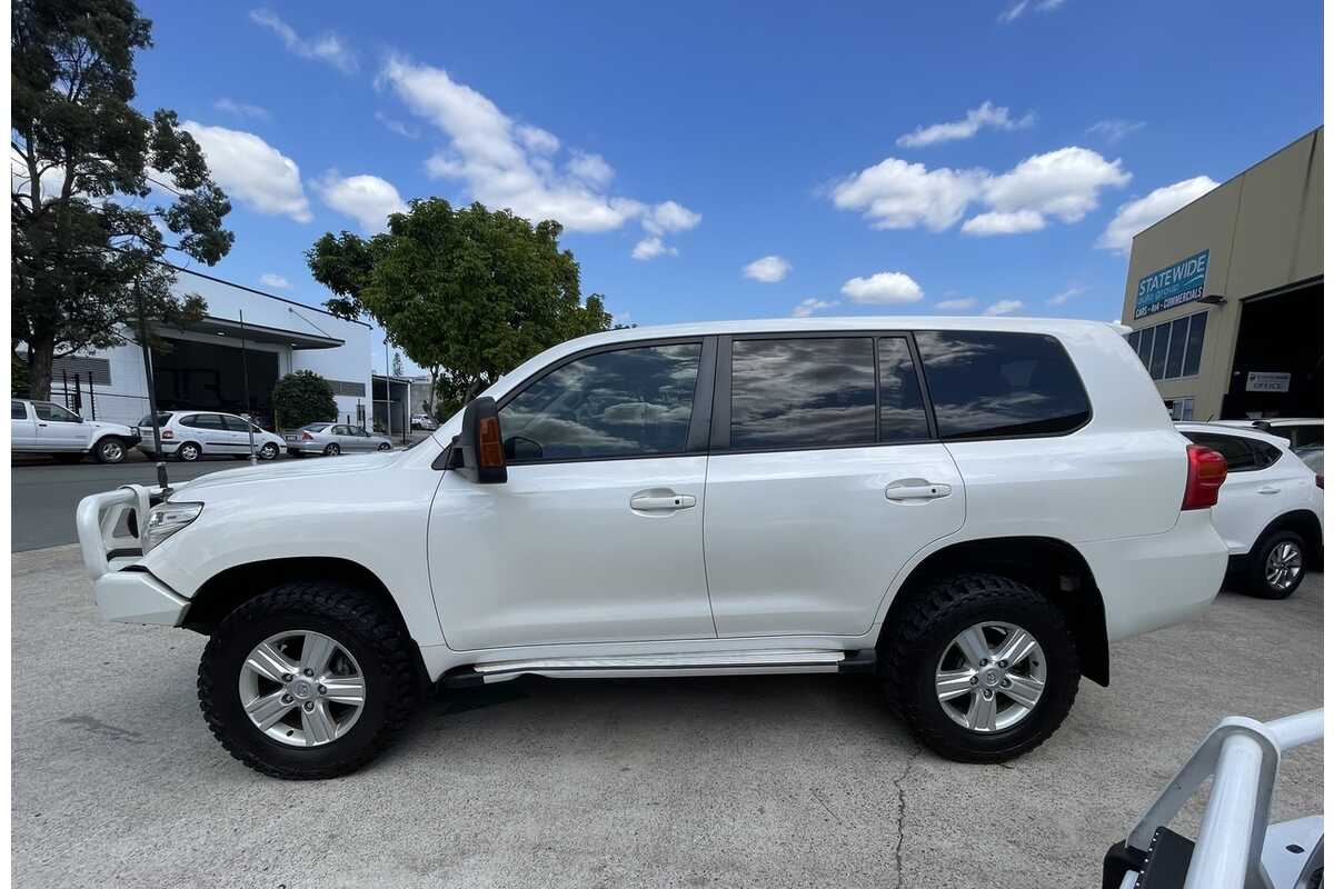 2014 Toyota Landcruiser Altitude (4x4) VDJ200R