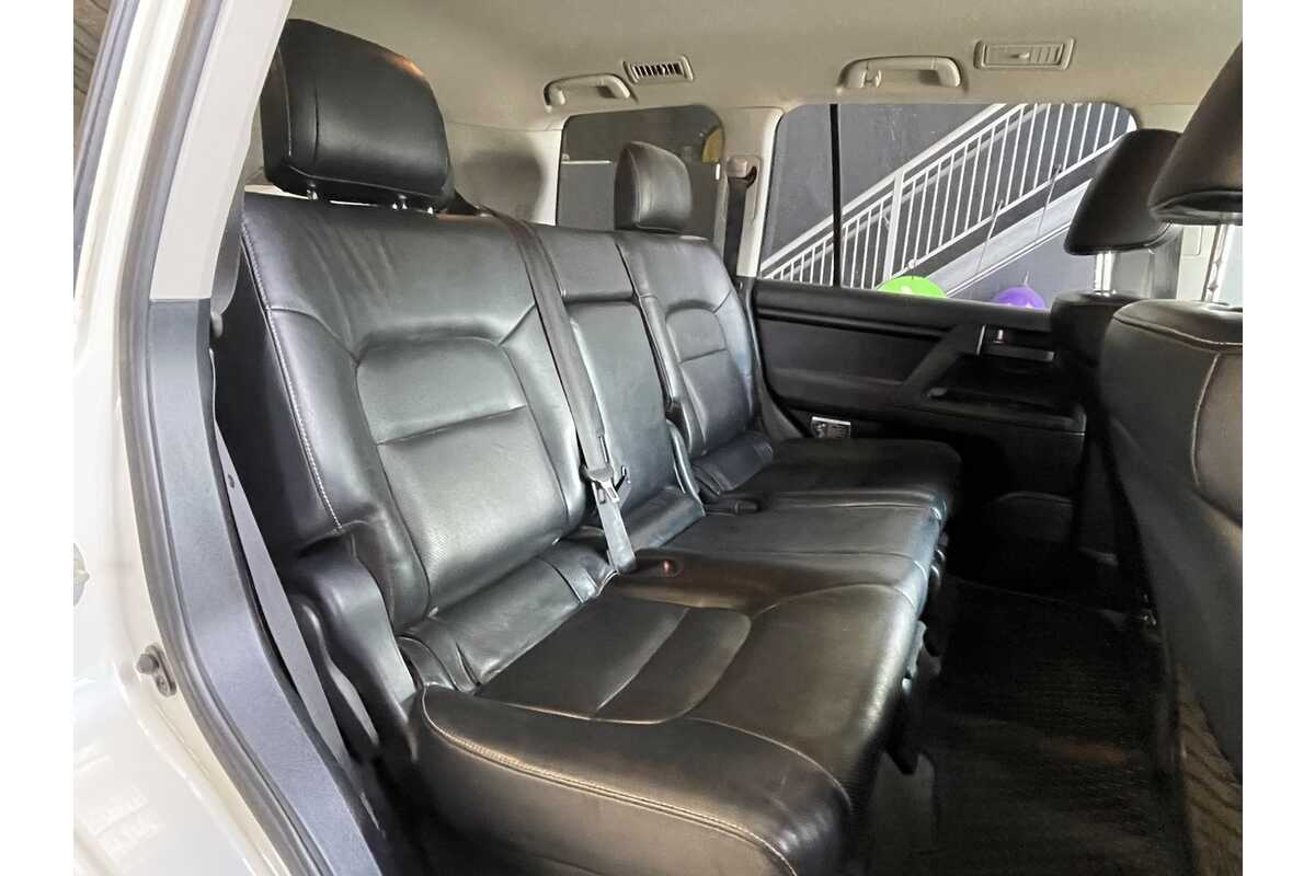 2014 Toyota Landcruiser Altitude (4x4) VDJ200R