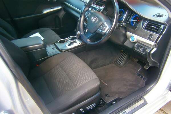 2015 Toyota Camry Atara S Hybrid AVV50R MY15