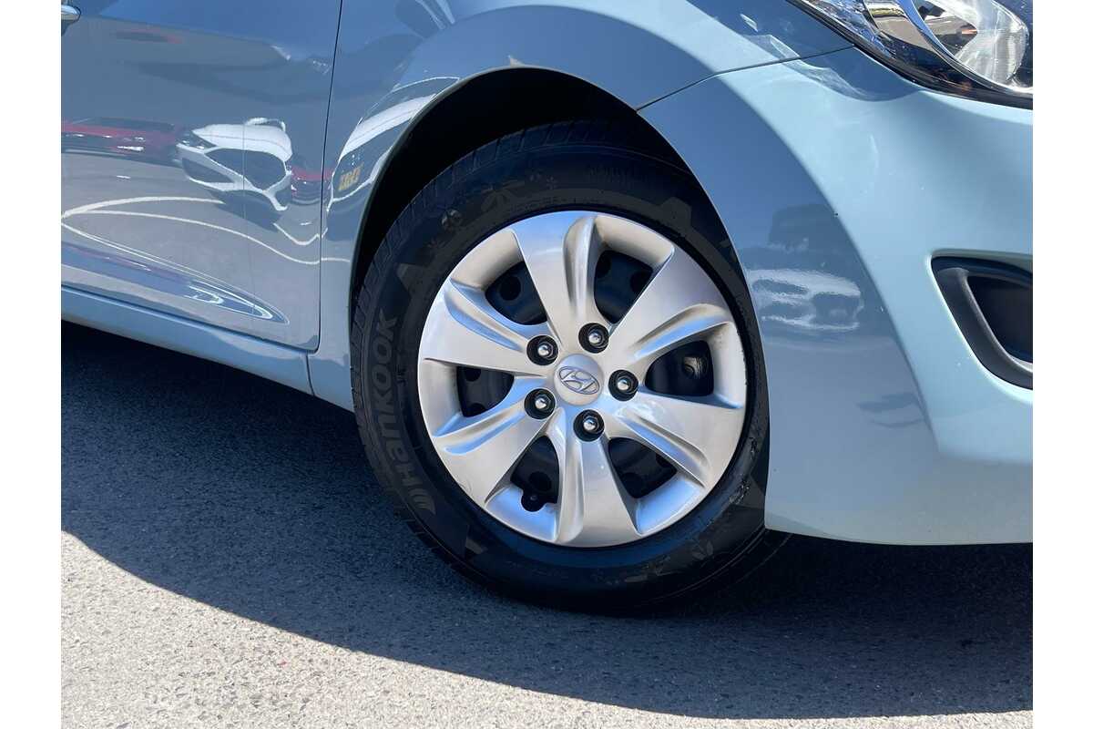 2013 Hyundai Elantra Active MD2