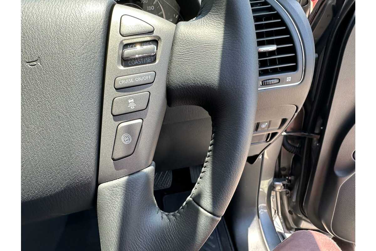 2023 Nissan Patrol Ti Y62