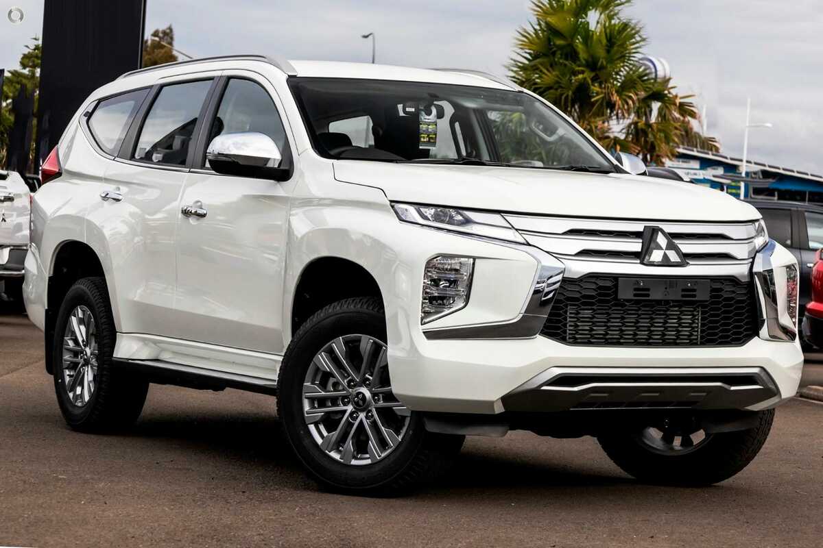2023 Mitsubishi Pajero Sport GLX QF