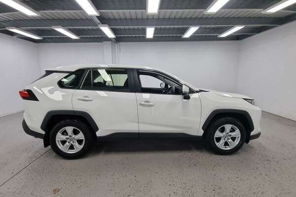 2021 Toyota RAV4 GX MXAA52R