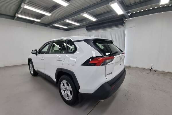2021 Toyota RAV4 GX MXAA52R