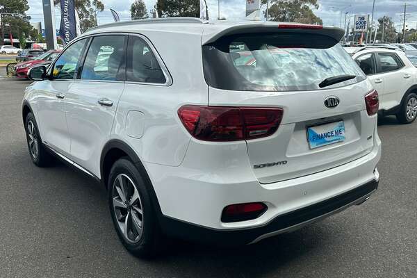 2020 Kia Sorento Sport UM