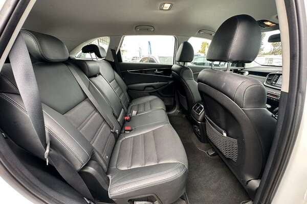 2020 Kia Sorento Sport UM