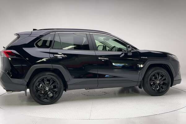 2022 Toyota RAV4 Cruiser AXAH54R