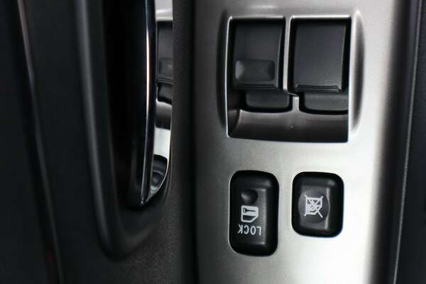 2023 Mitsubishi ASX XDLS 2.0L 2WD XD2L45