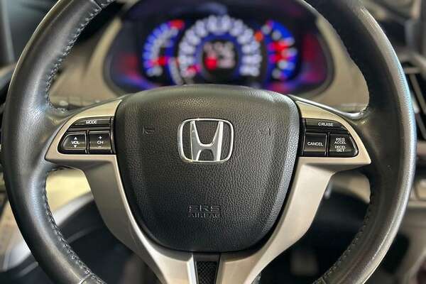 2011 Honda Odyssey Luxury 4th Gen