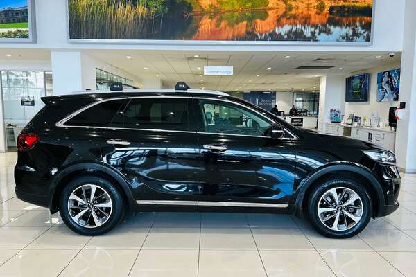 2019 Kia Sorento SLi UM