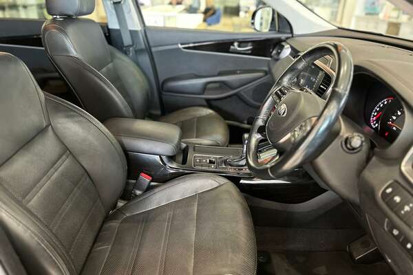 2019 Kia Sorento SLi UM