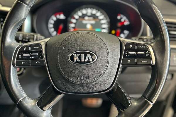 2019 Kia Sorento SLi UM