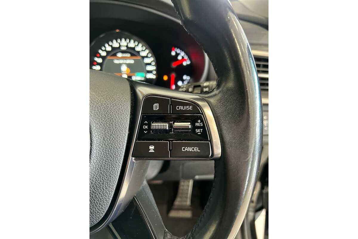 2019 Kia Sorento SLi UM