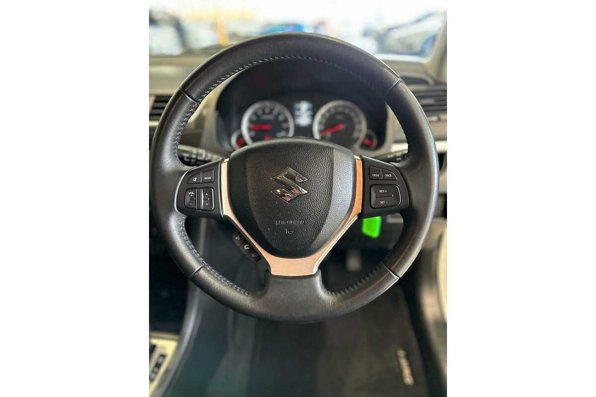 2016 Suzuki Swift GL Navigator FZ