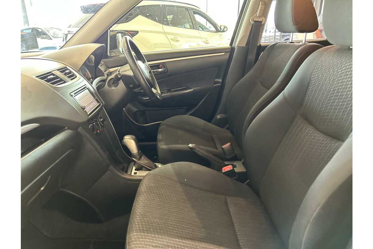 2016 Suzuki Swift GL Navigator FZ