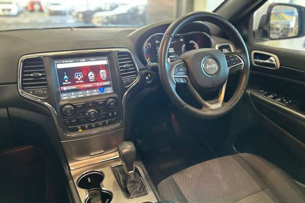 2018 Jeep Grand Cherokee Laredo WK