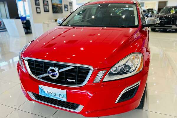 2011 Volvo XC60 T6 R-Design
