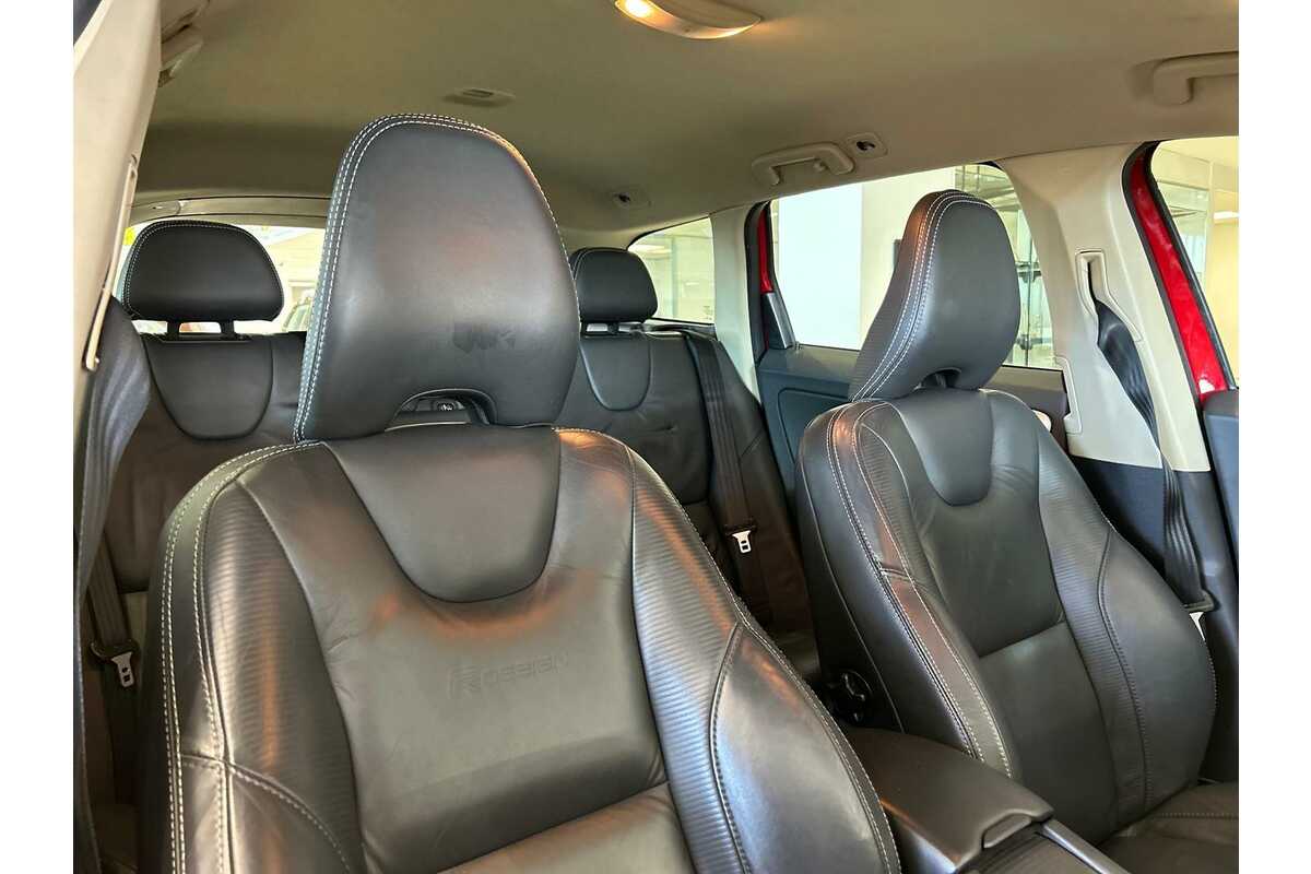 2011 Volvo XC60 T6 R-Design