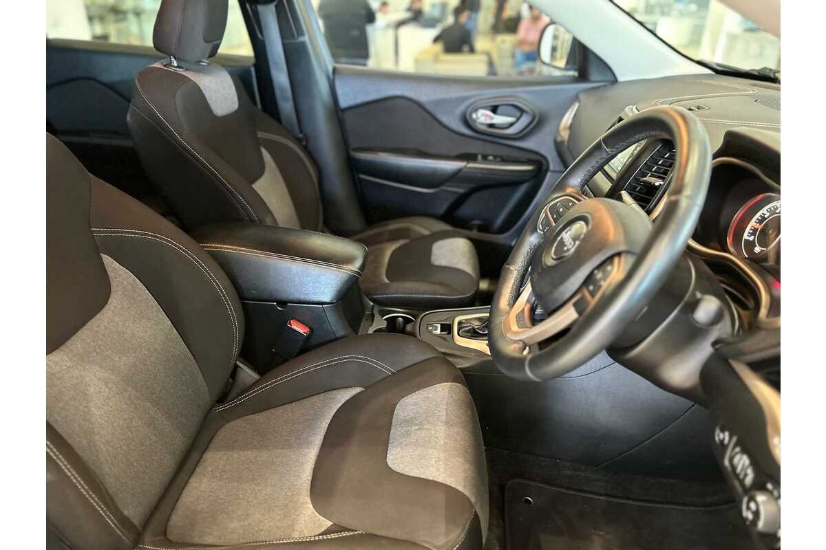 2014 Jeep Cherokee Longitude KL