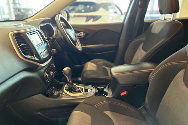 2014 Jeep Cherokee Longitude KL