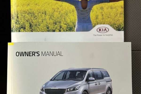 2015 Kia Carnival SLi YP