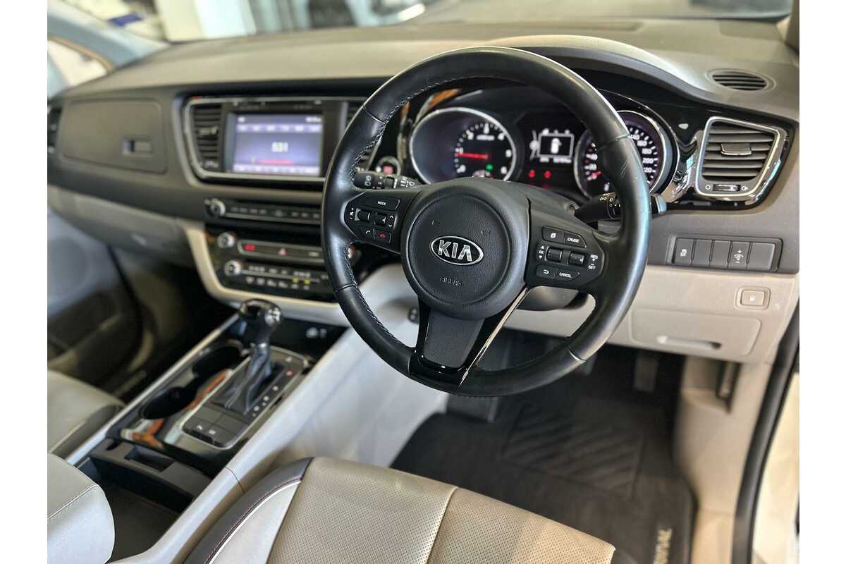 2015 Kia Carnival SLi YP