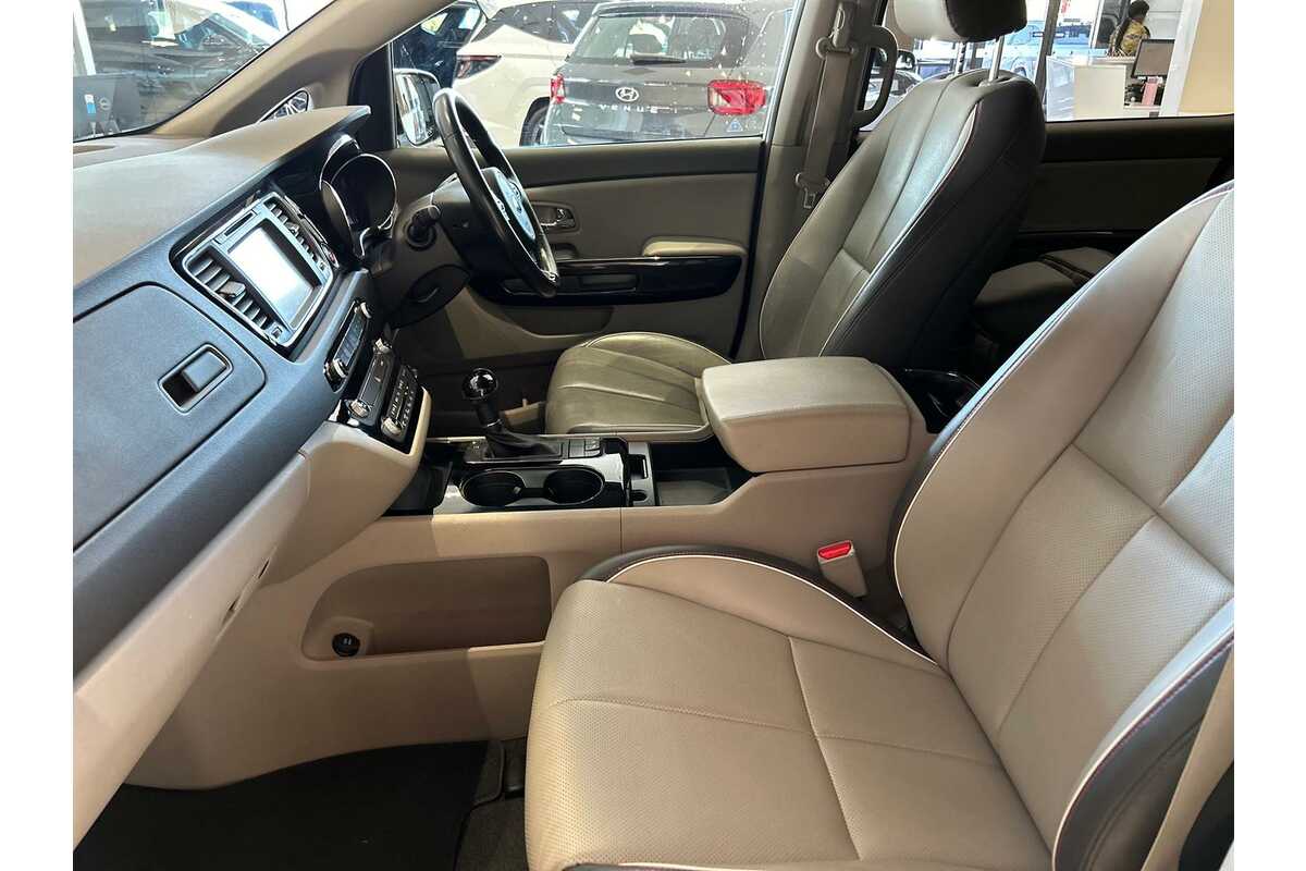 2015 Kia Carnival SLi YP