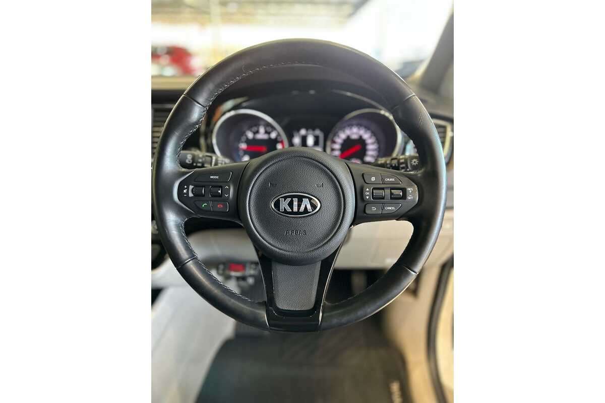 2015 Kia Carnival SLi YP