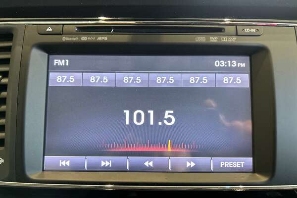 2015 Kia Carnival SLi YP
