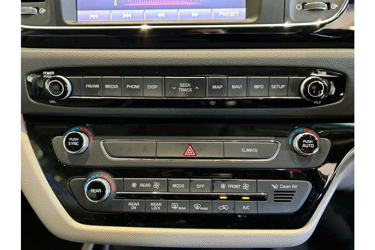 2015 Kia Carnival SLi YP