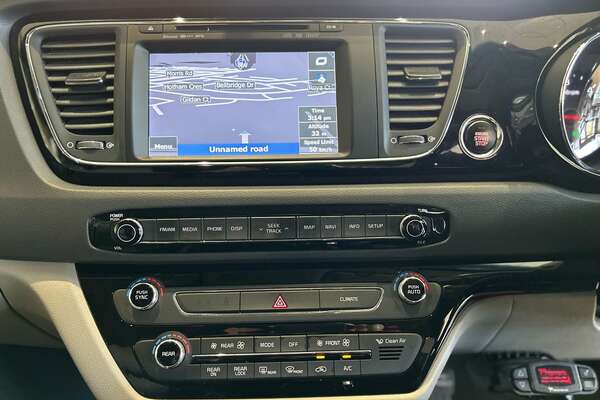 2015 Kia Carnival SLi YP