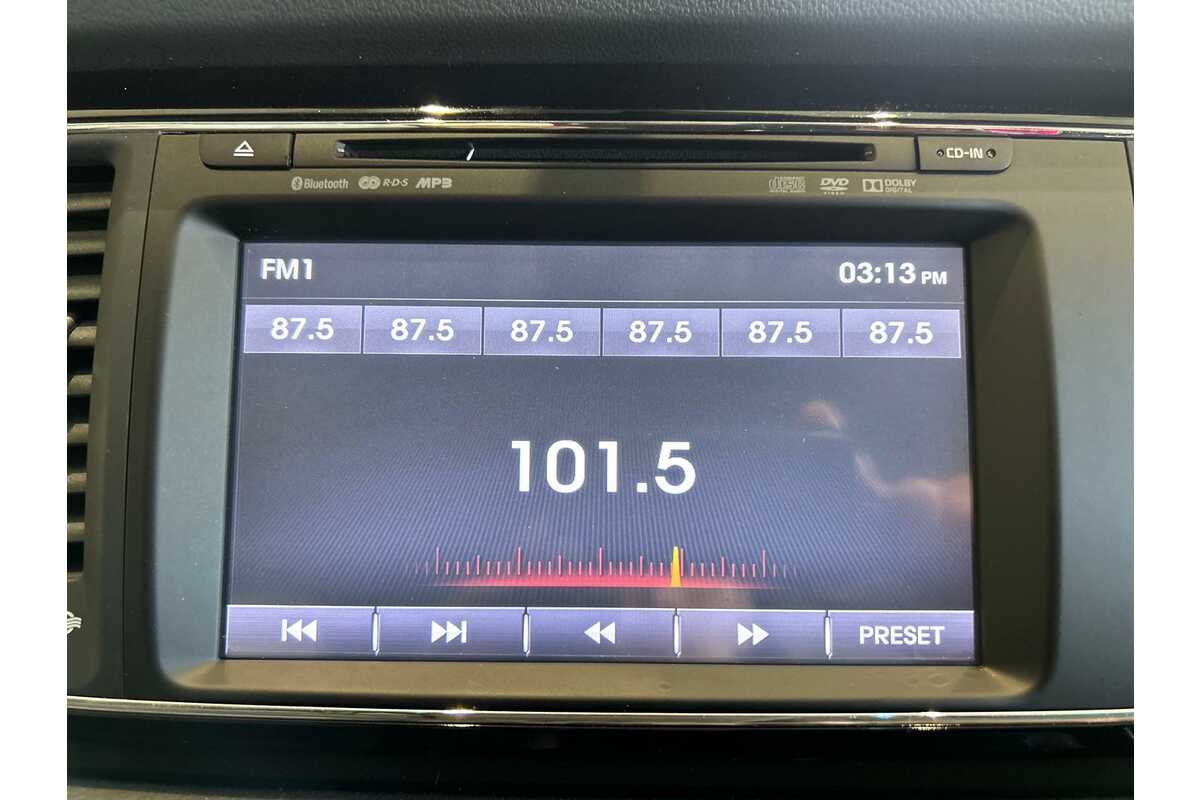 2015 Kia Carnival SLi YP