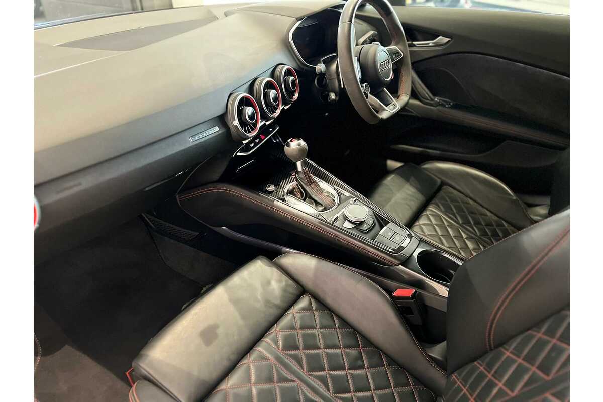2018 Audi TT RS  FV