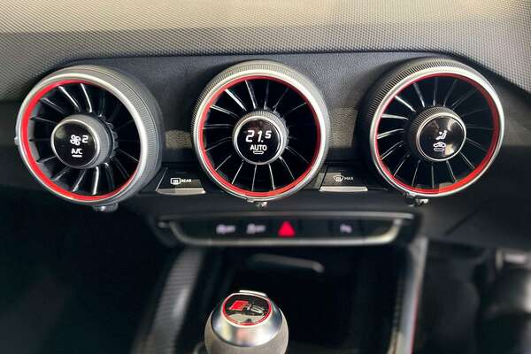 2018 Audi TT RS  FV
