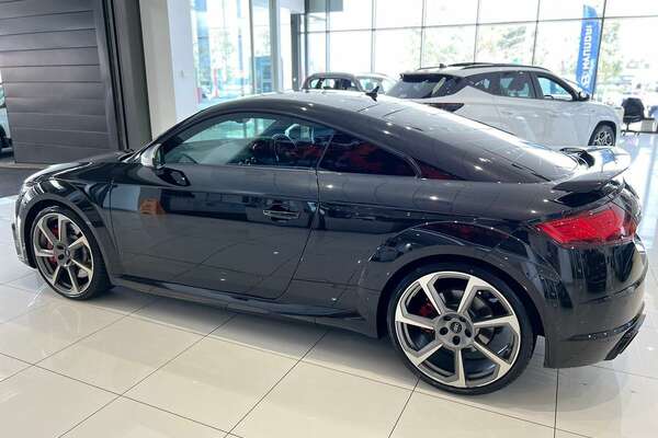 2018 Audi TT RS  FV