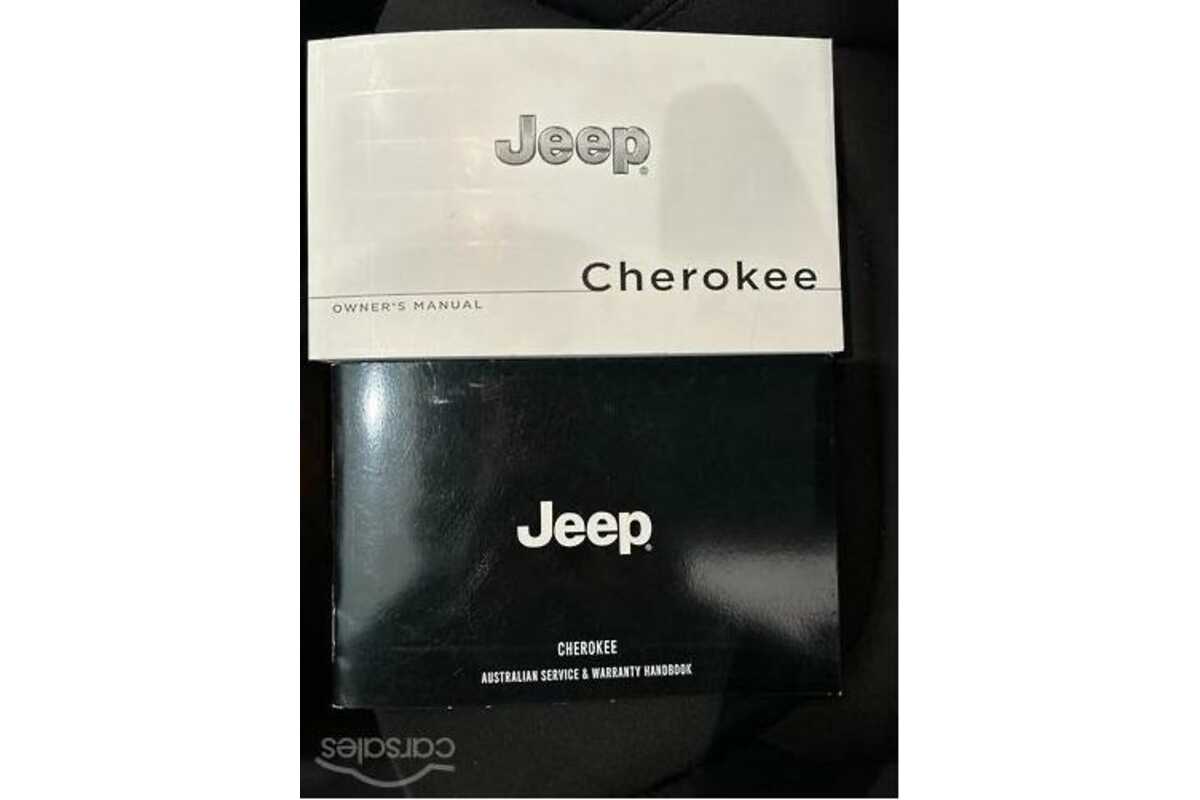 2019 Jeep Cherokee Night Eagle KL