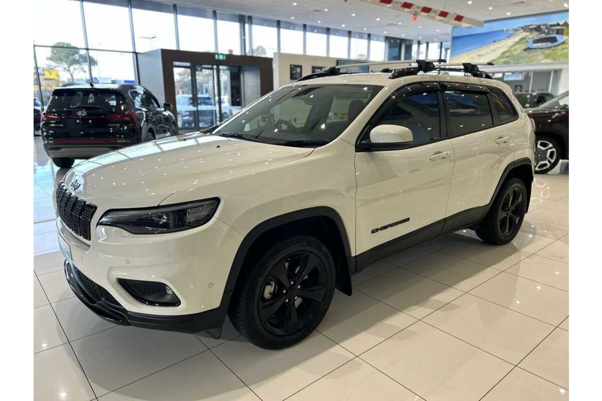 2019 Jeep Cherokee Night Eagle KL