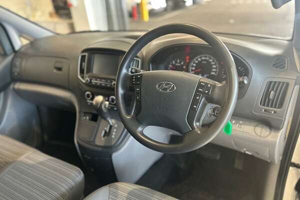 2021 Hyundai iLoad  TQ4