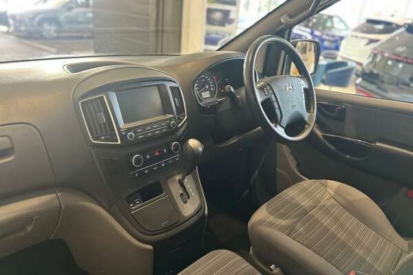 2021 Hyundai iLoad  TQ4