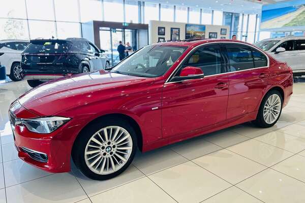 2013 BMW 3 Series 328i F30