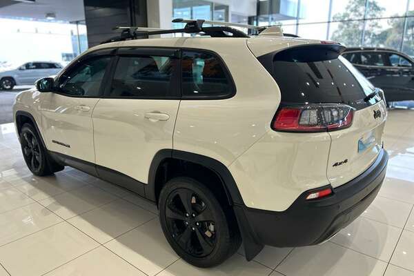 2019 Jeep Cherokee Night Eagle KL
