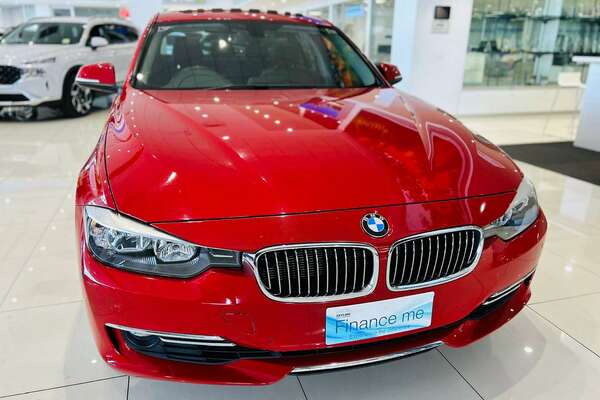 2013 BMW 3 Series 328i F30