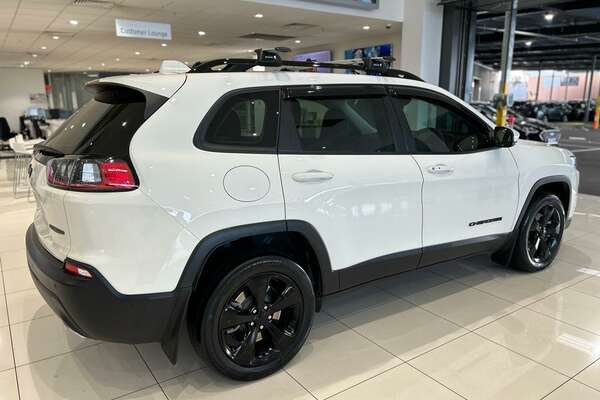 2019 Jeep Cherokee Night Eagle KL