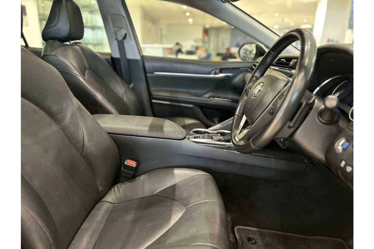 2020 Toyota Camry SL ASV70R